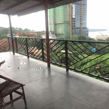 Golden Rooster Hotel Sihanoukville Kültér fotó