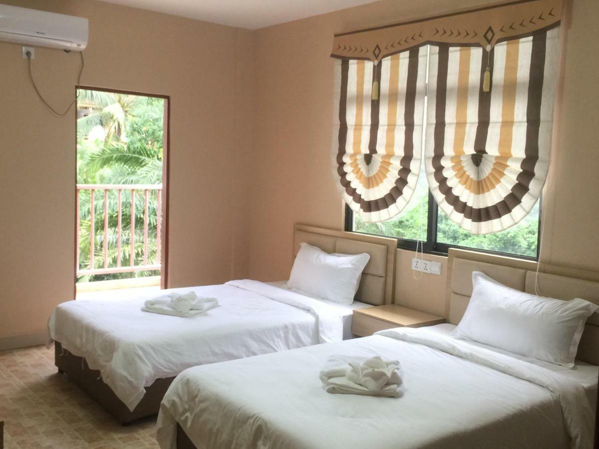 Golden Rooster Hotel Sihanoukville Kültér fotó